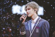 吃瓜娱乐间蔡徐坤视频